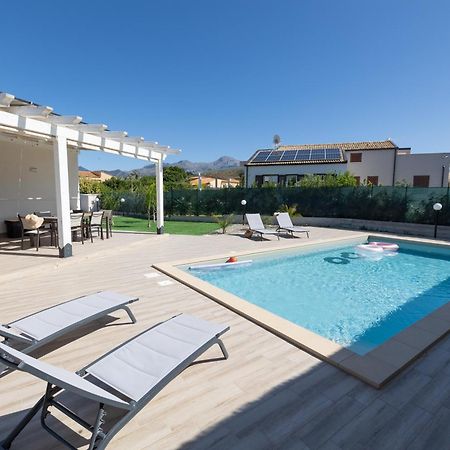Villa Giada Campofelice Di Roccella Bagian luar foto
