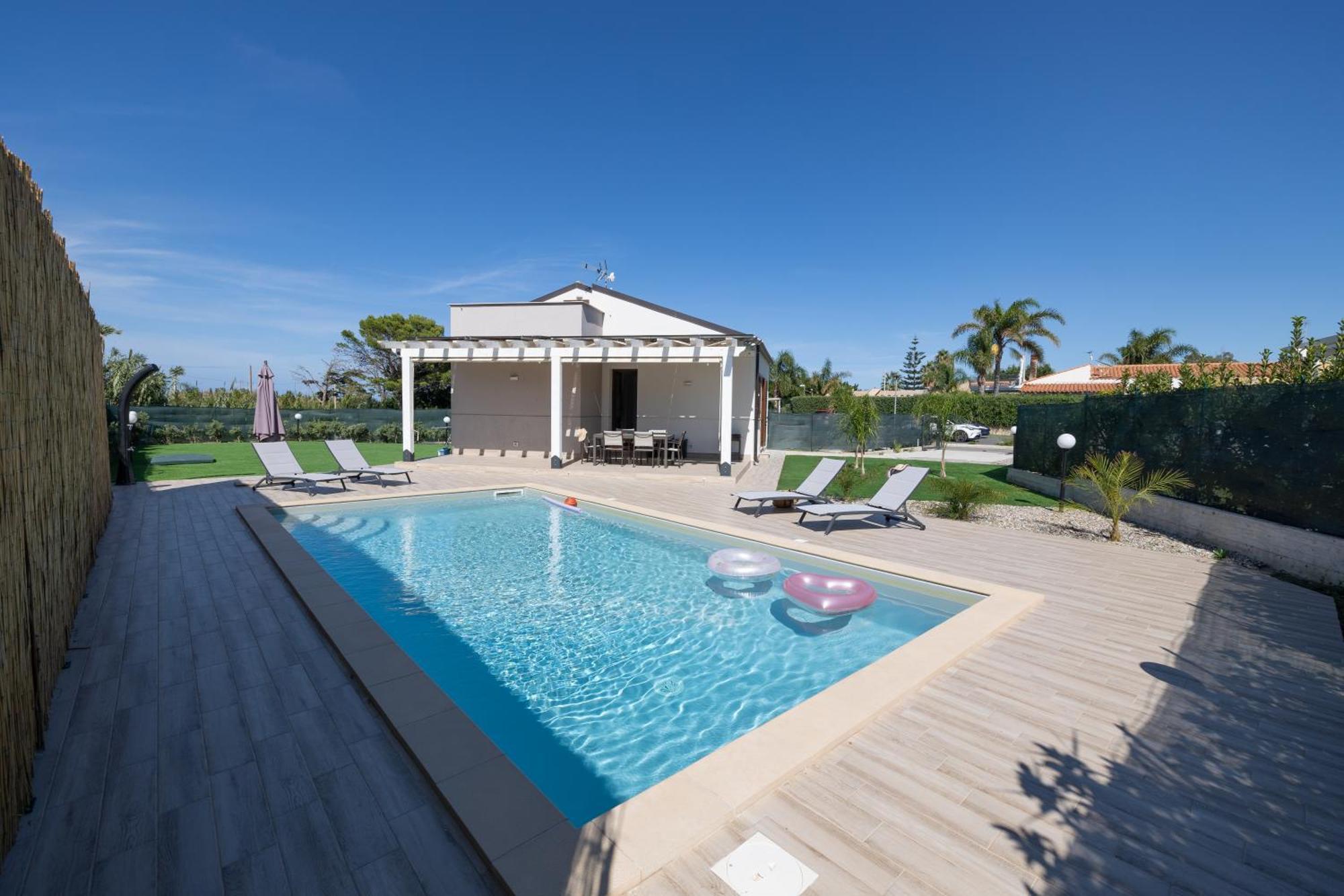 Villa Giada Campofelice Di Roccella Bagian luar foto