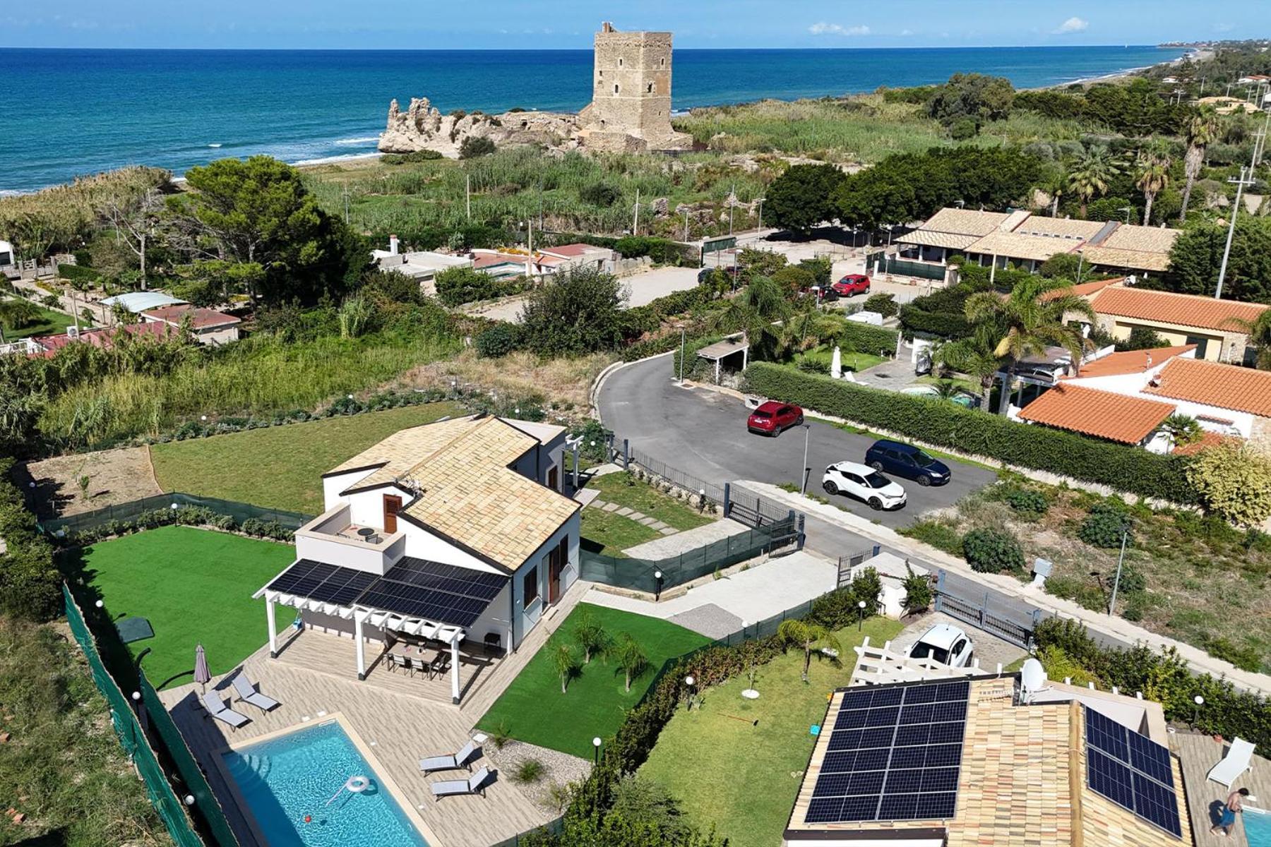 Villa Giada Campofelice Di Roccella Bagian luar foto